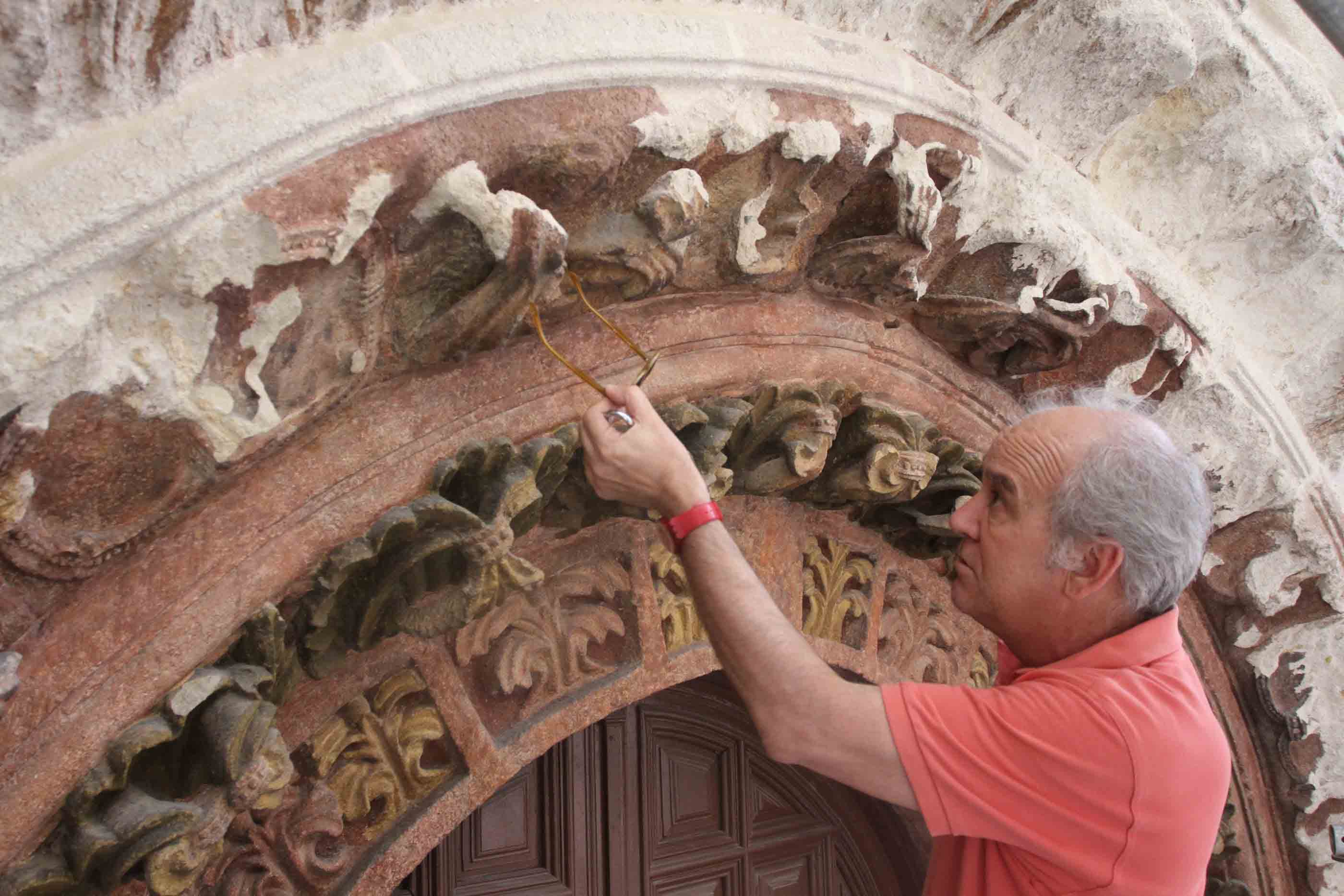 SAN VICENTE PORTON
LOCAL